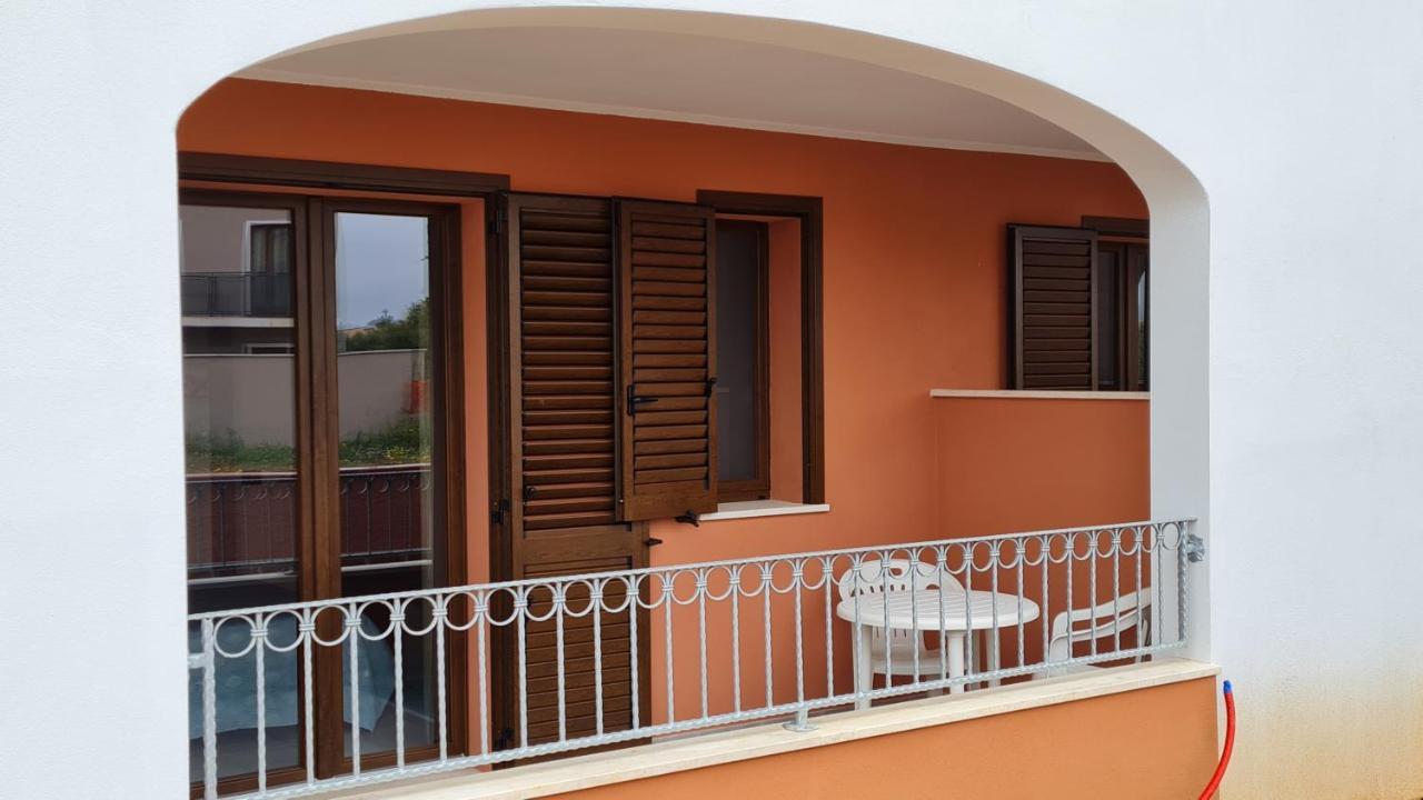 Le Anfore Di Nora Domo Pula Exterior foto
